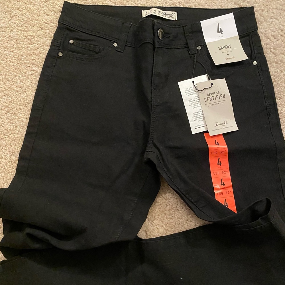 NEW Primark Black Skinny Jeans